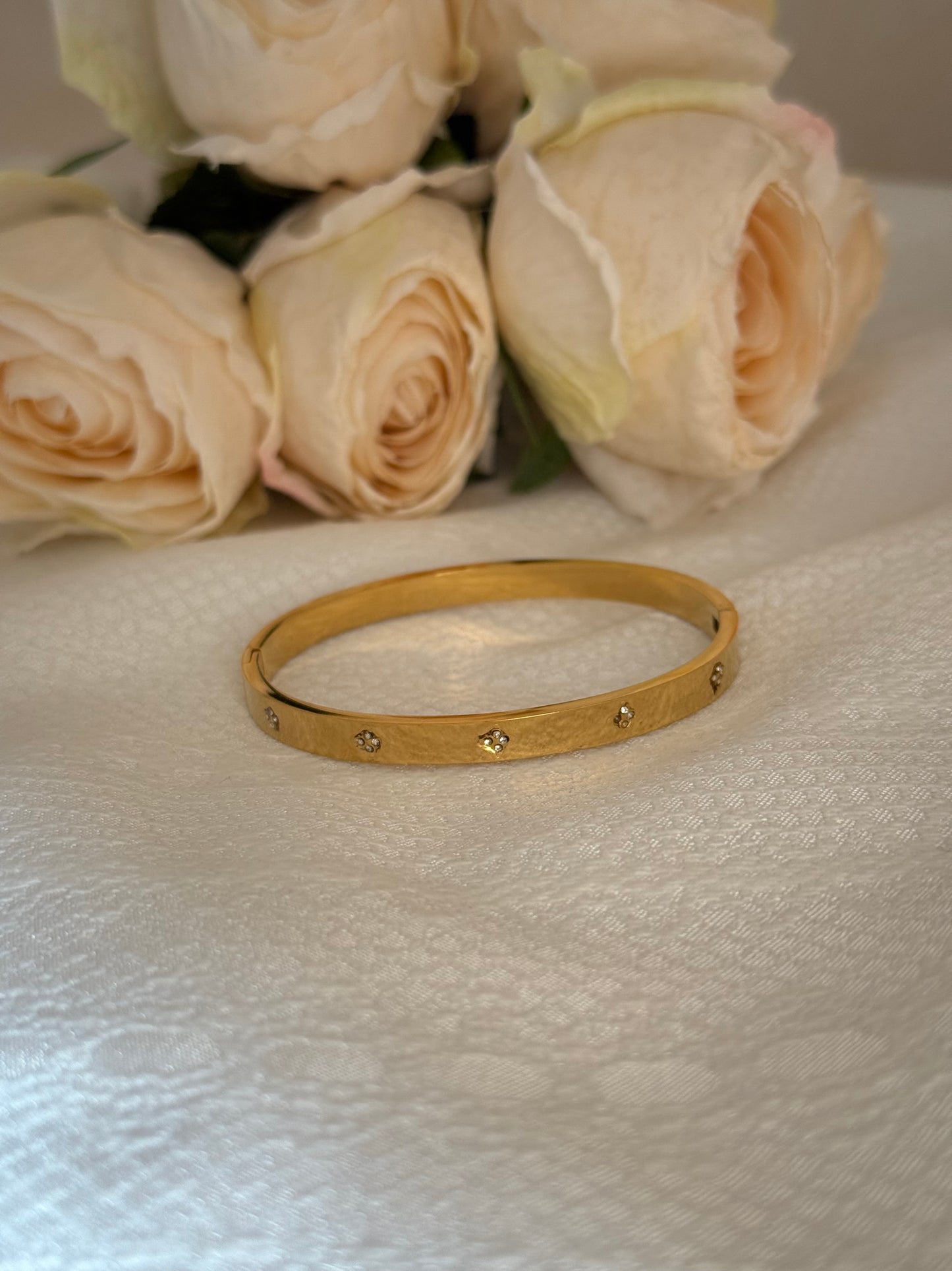 Bracciale rigido Star